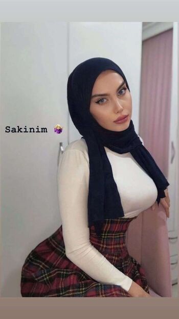 Sariikubraa  page leaked private photo uncensored HD quality