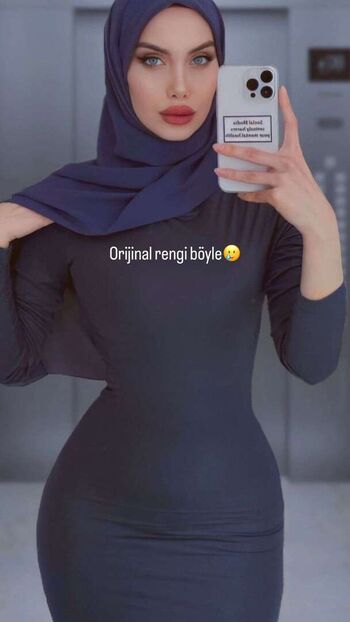 Sariikubraa  page leaked private photo uncensored HD quality