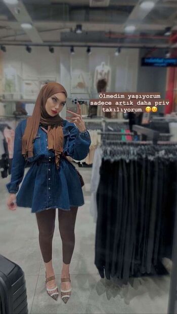 Sariikubraa  page leaked private photo uncensored HD quality
