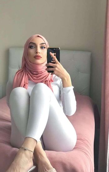 Sariikubraa  page leaked private photo uncensored HD quality