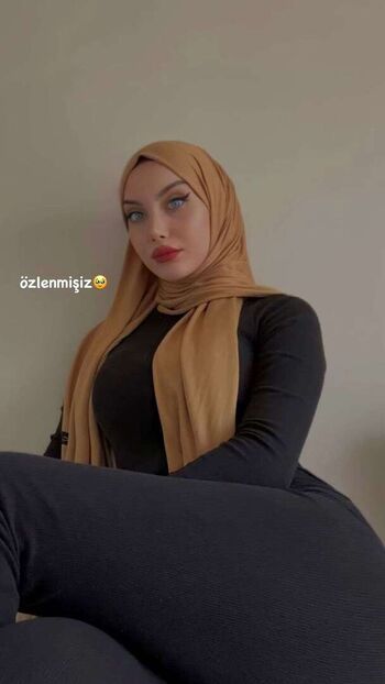 Sariikubraa  page leaked private photo uncensored HD quality