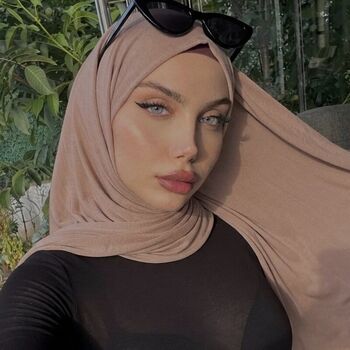 Sariikubraa leaked private photo uncensored HD quality