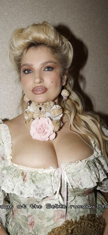 Sarina nowak page leaked private photo uncensored HD quality