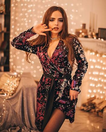 Sasha okhotskaya page leaked private photo uncensored HD quality