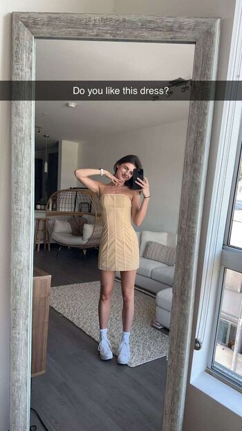 Savannah demers leaked private photo uncensored HD quality