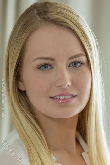 Scarlett sage page leaked private photo uncensored HD quality
