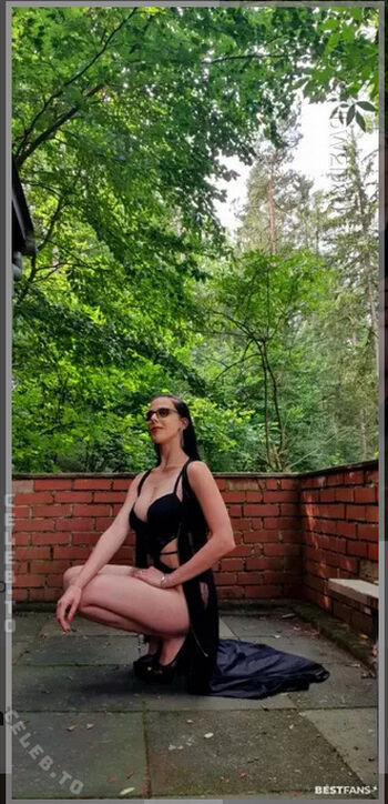Senta kristall leaked private photo uncensored HD quality