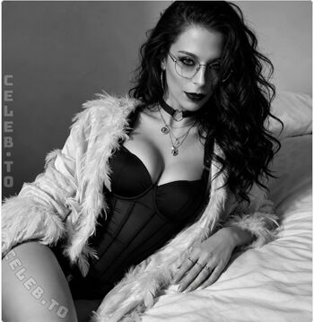 Senta kristall leaked private photo uncensored HD quality