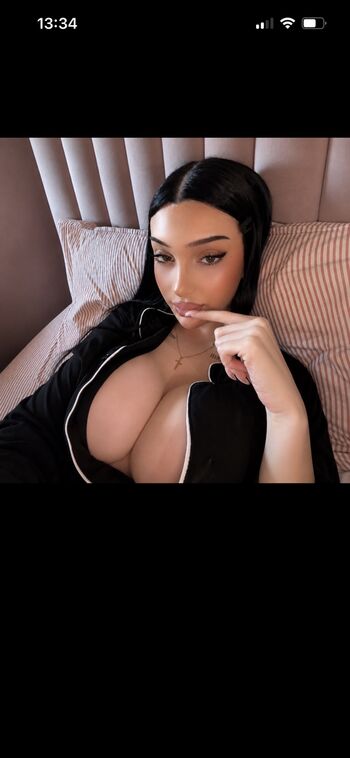 Shawtyluvslee leaked private photo uncensored HD quality