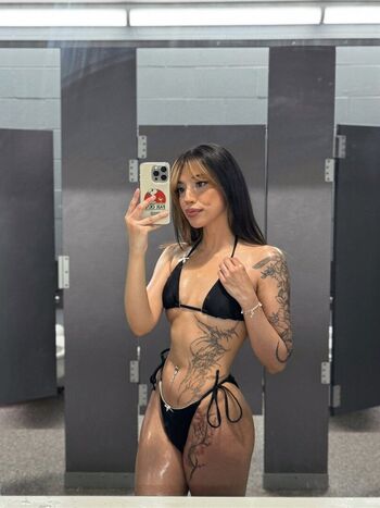 Shefoekeeps leaked private photo uncensored HD quality