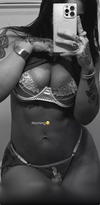 Shesxclusive leaked private photo uncensored HD quality