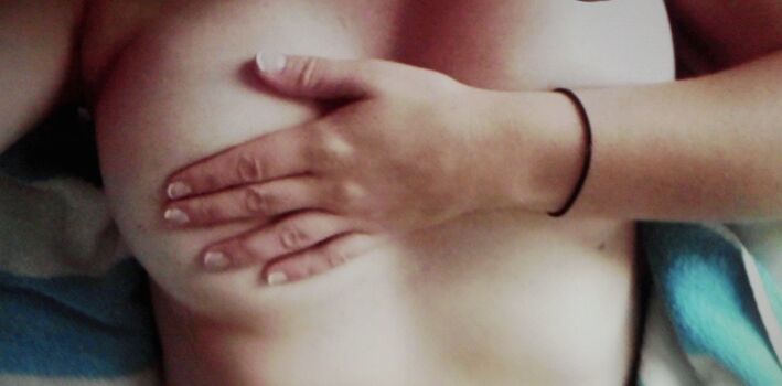 Show your girlfriend page leaked private photo uncensored HD quality