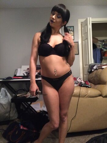Show your girlfriend page leaked private photo uncensored HD quality