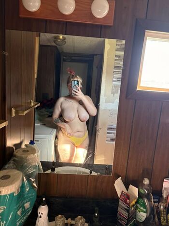 Show your girlfriend page leaked private photo uncensored HD quality