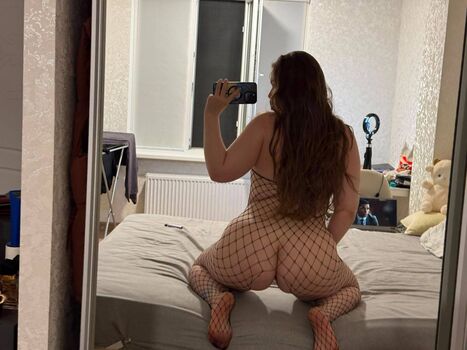 Show your girlfriend page leaked private photo uncensored HD quality
