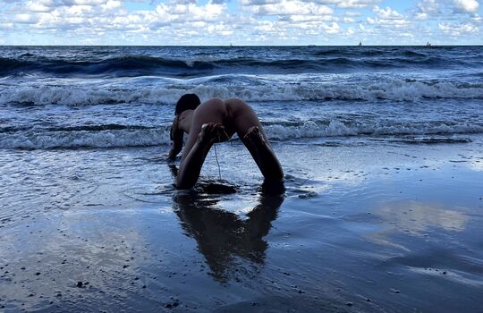 Show your girlfriend page leaked private photo uncensored HD quality