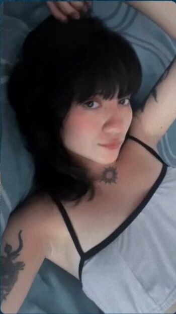 Show your girlfriend page leaked private photo uncensored HD quality