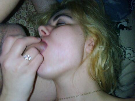 Show your girlfriend page leaked private photo uncensored HD quality