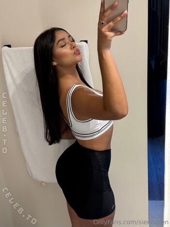 Siennaren leaked private photo uncensored HD quality