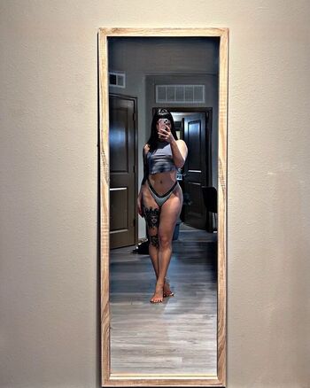 Sierraamelendez leaked private photo uncensored HD quality
