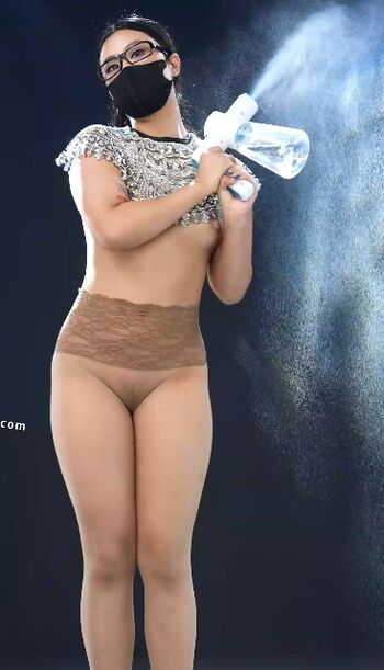 Slutty asian dancers page leaked private photo uncensored HD quality