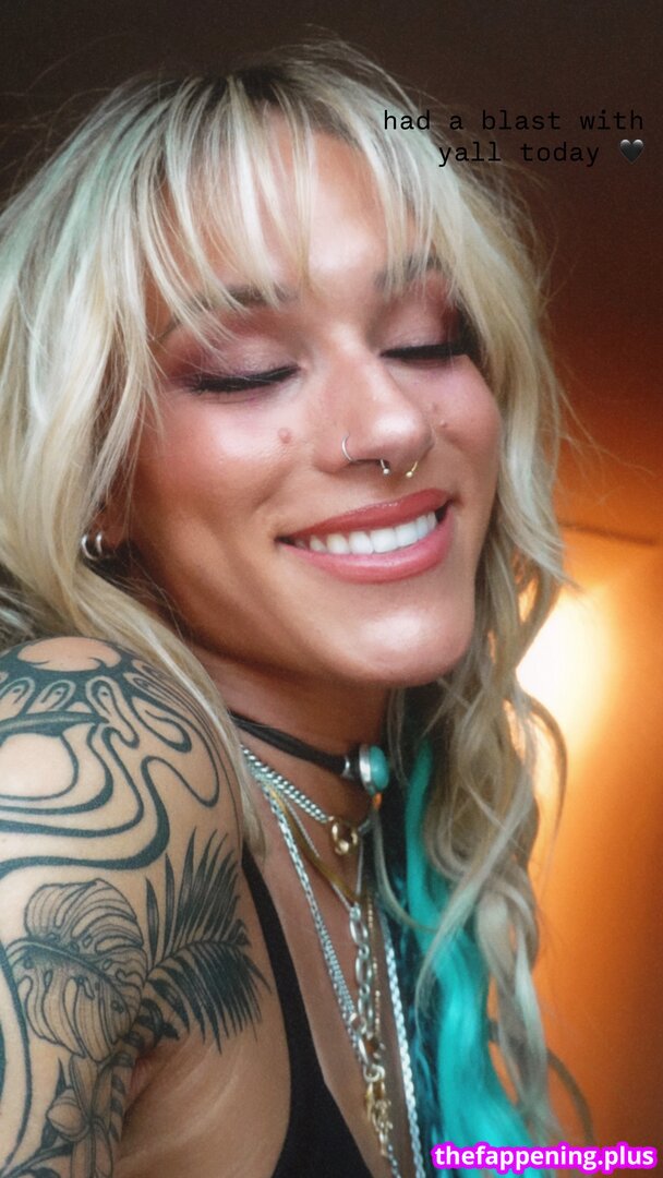 Photos/i/o/iokalissa //iokalissa  .jpg leaked private photo uncensored HD quality