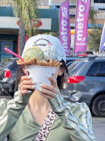 Song yuqi page leaked private photo uncensored HD quality