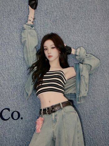 Song yuqi page leaked private photo uncensored HD quality