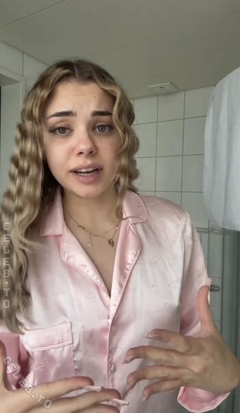 Sophia xs leaked private photo uncensored HD quality