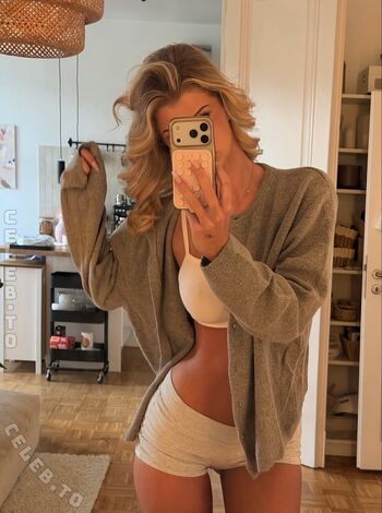 Sophie charlott leaked private photo uncensored HD quality