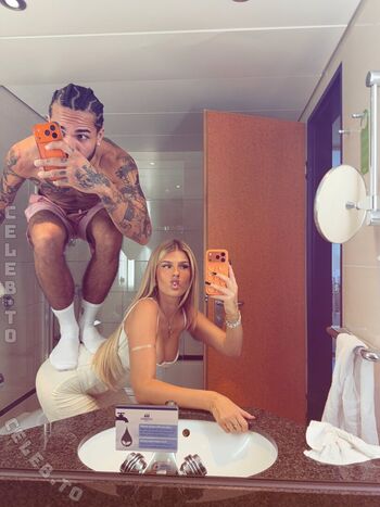 Sophie schnur leaked private photo uncensored HD quality