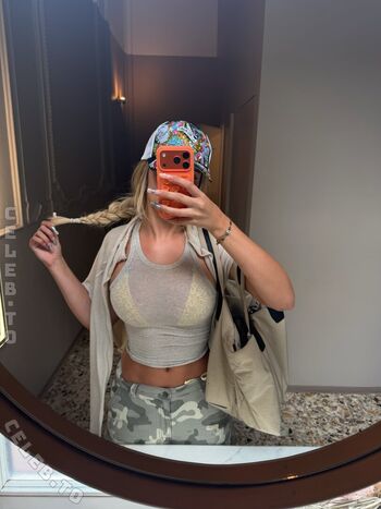 Sophie schnur leaked private photo uncensored HD quality