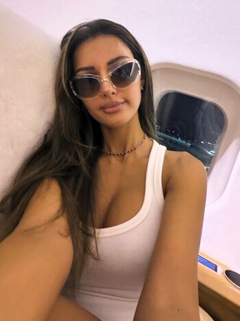 Sssniperwolf  page leaked private photo uncensored HD quality