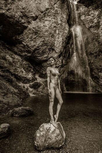 Stefanie millinger page leaked private photo uncensored HD quality