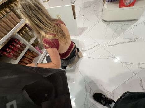 String voyeur page leaked private photo uncensored HD quality