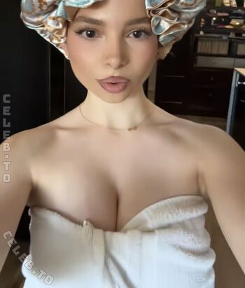 Sunday kalogeras page leaked private photo uncensored HD quality