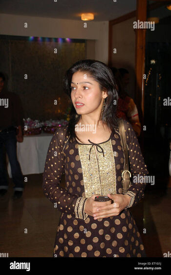 Sunidhi chauhan leaked private photo uncensored HD quality