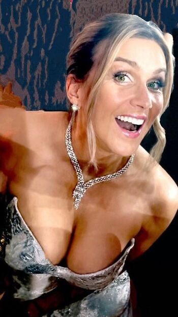 Susanna reid page leaked private photo uncensored HD quality