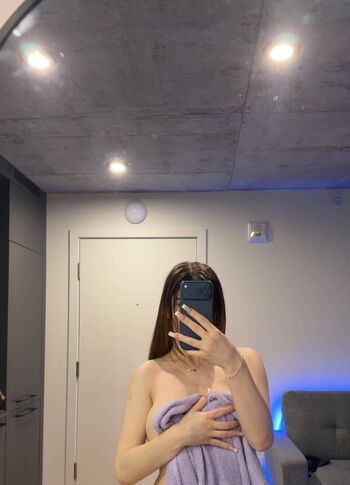 Sweet emy leaked private photo uncensored HD quality