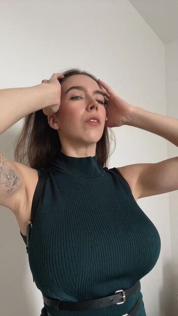 Tania bann  page leaked private photo uncensored HD quality