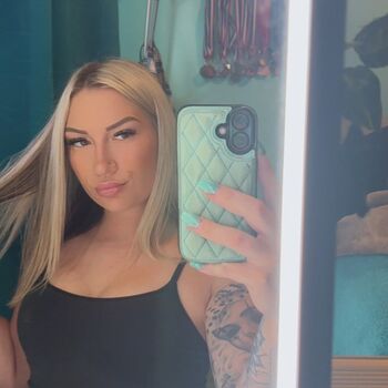 Taylor flewin leaked private photo uncensored HD quality