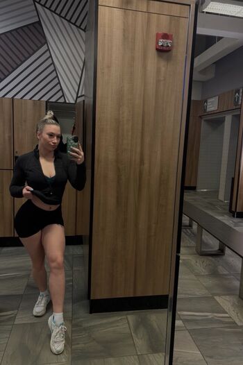 Taylor flewin leaked private photo uncensored HD quality