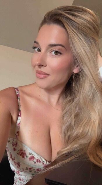 Taylor mathis leaked private photo uncensored HD quality