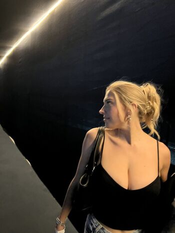 Taylor mathis leaked private photo uncensored HD quality