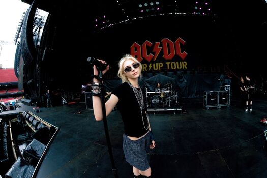 Taylor momsen  page leaked private photo uncensored HD quality
