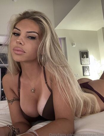 Taylor peach xo leaked private photo uncensored HD quality