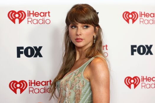 Taylor swift  page leaked private photo uncensored HD quality