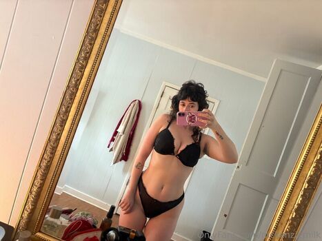 Thatgirlsedona page leaked private photo uncensored HD quality