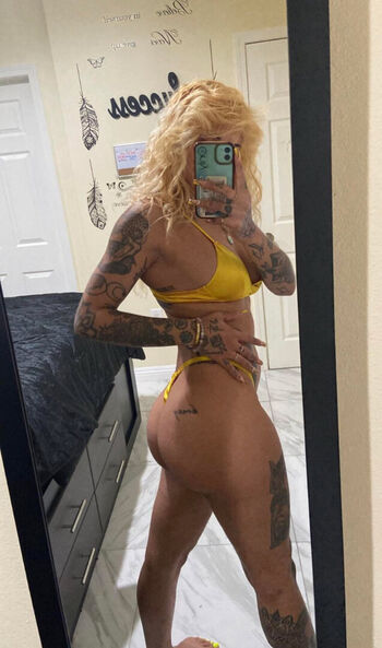 Theixxs leaked private photo uncensored HD quality