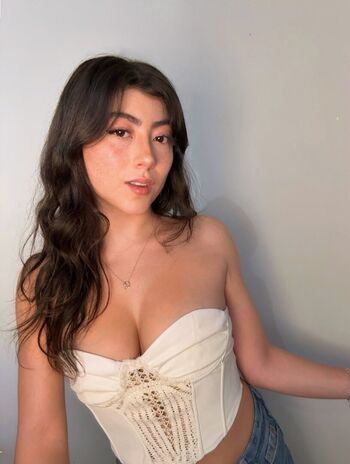Thewildlatina leaked private photo uncensored HD quality